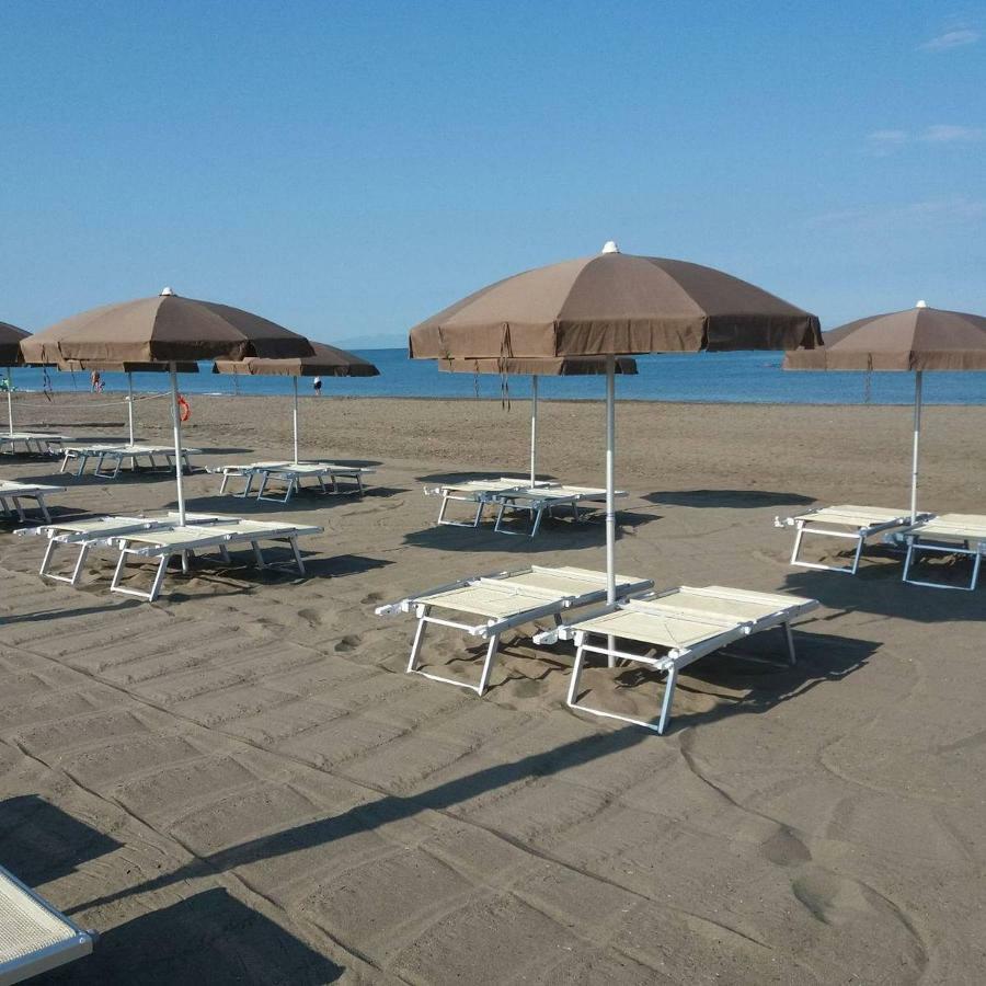 Camping Village Il Gineprino Marina di Bibbona Kültér fotó